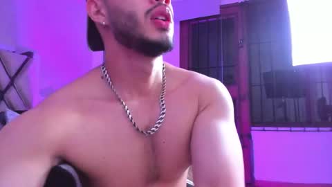 Snapshot of vincentblack_ chatting on December 14, 2025, 4:18 am Vincent online show from December 14, 2025, 4:18 am