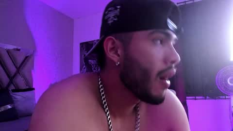 Snapshot of vincentblack_ chatting on January 7, 2026, 3:42 am Vincent online show from January 7, 2026, 3:42 am