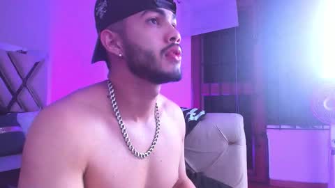 Snapshot of vincentblack_ chatting on January 11, 2026, 4:06 am Vincent online show from January 11, 2026, 4:06 am