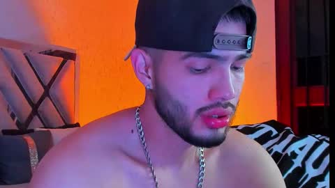 Snapshot of vincentblack_ chatting on February 11, 2026, 4:06 am Vincent online show from February 11, 2026, 4:06 am