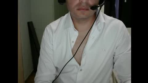 vincenthrt online show from March 17, 2026, 2:05 am