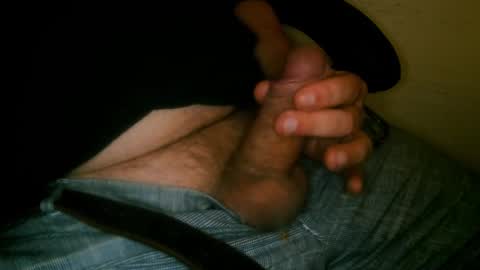 Snapshot of vincey84 chatting on January 8, 2025, 6:31 pm vincey84 online show from January 8, 2025, 6:31 pm