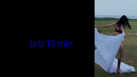 Snapshot of vinkitinkii chatting on December 5, 2024, 8:44 am vinkitinkii online show from December 5, 2024, 8:44 am