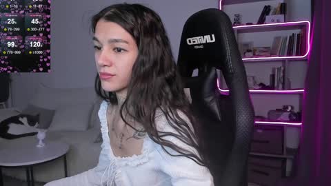 Snapshot of vinkitinkii chatting on December 19, 2024, 7:07 am vinkitinkii online show from December 19, 2024, 7:07 am