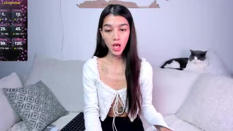 Snapshot of vinkitinkii chatting on September 18, 2025, 6:59 am vinkitinkii online show from September 18, 2025, 6:59 am