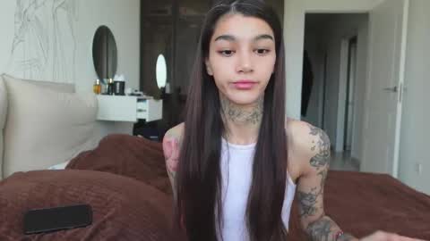 Snapshot of vinkitinkii chatting on October 19, 2025, 7:09 am vinkitinkii online show from October 19, 2025, 7:09 am