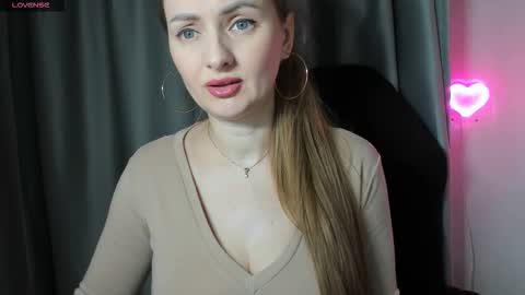 Funny  girl online show from March 22, 2026, 3:59 pm