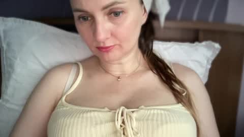 Snapshot of viola_1 chatting on July 29, 2026, 2:43 am Funny girl online show from July 29, 2026, 2:43 am