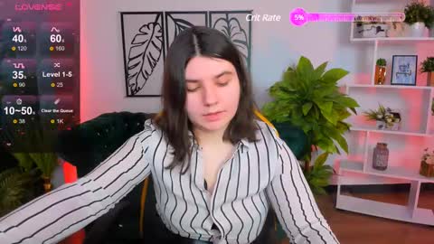 Viola online show from February 28, 2025, 9:33 pm