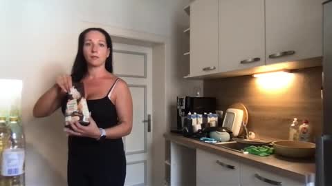 Vio online show from September 20, 2025, 12:39 pm