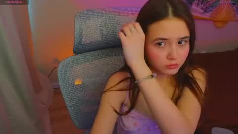 Snapshot of viola_hight chatting on June 3, 2026, 12:02 am Viola online show from June 3, 2026, 12:02 am