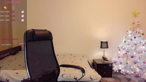 Viola online show from December 9, 2024, 1:55 pm