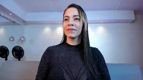 Violett  Everyday From 0530 to 1430 Col Time online show from November 21, 2025, 10:36 am