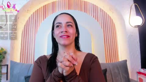 Snapshot of violeet_scottt chatting on July 24, 2026, 10:46 am Violette online show from July 24, 2026, 10:46 am