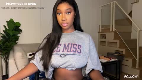 Fantasy Black Girl online show from March 5, 2026, 6:53 am