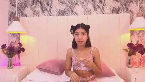 Violeta online show from December 17, 2025, 12:55 pm