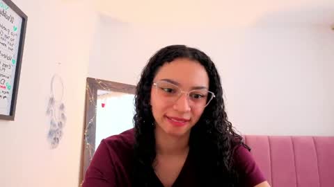 Snapshot of violet__15 chatting on May 11, 2026, 12:11 pm violet__15 online show from May 11, 2026, 12:11 pm