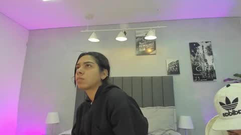 Snapshot of violet_and_myers chatting on October 29, 2025, 11:23 am Violet and Myers online show from October 29, 2025, 11:23 am