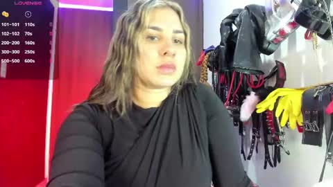 Kim online show from June 10, 2026, 7:46 pm