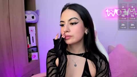 Snapshot of violet_catt chatting on December 2, 2024, 8:22 pm Violeta online show from December 2, 2024, 8:22 pm