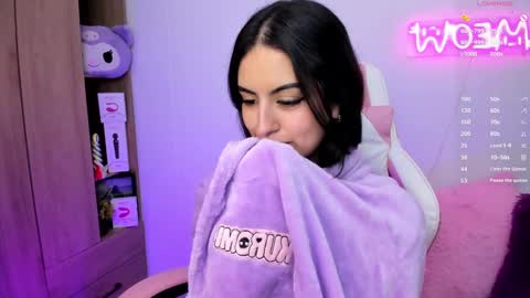 Snapshot of violet_catt chatting on December 6, 2024, 8:18 pm Violeta online show from December 6, 2024, 8:18 pm