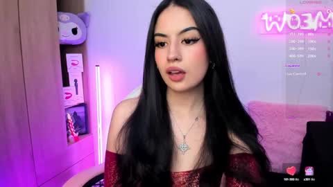 Snapshot of violet_catt chatting on January 14, 2025, 5:34 pm Violeta online show from January 14, 2025, 5:34 pm