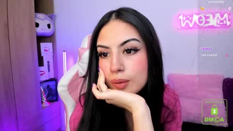 Snapshot of violet_catt chatting on February 4, 2025, 6:38 pm Violeta online show from February 4, 2025, 6:38 pm