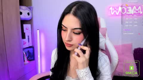 Snapshot of violet_catt chatting on February 6, 2025, 5:30 pm Violeta online show from February 6, 2025, 5:30 pm