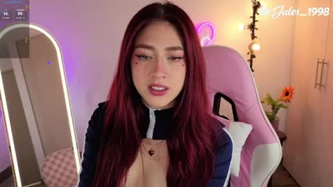 violet online show from May 22, 2026, 6:46 pm