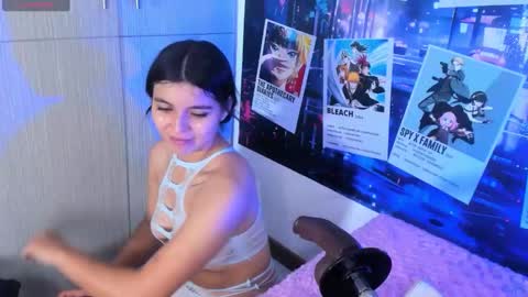 Snapshot of violet_fiore chatting on March 19, 2026, 1:48 pm Violet Fiore online show from March 19, 2026, 1:48 pm