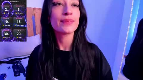 Violet Jones online show from July 28, 2026, 6:20 pm