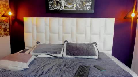 Violet Leclerc online show from March 10, 2026, 3:11 am