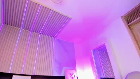 Snapshot of violet_spencer chatting on February 20, 2025, 8:25 pm Violeta online show from February 20, 2025, 8:25 pm