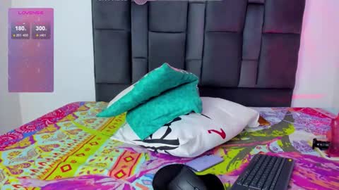 Snapshot of violet_taylor28 chatting on February 21, 2026, 5:08 am violett taylor online show from February 21, 2026, 5:08 am