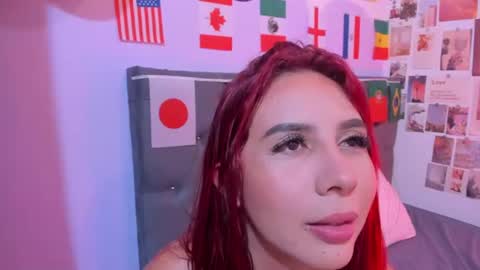 Snapshot of violeta_blaze1 chatting on June 14, 2026, 12:29 pm Violeta online show from June 14, 2026, 12:29 pm