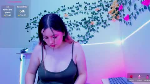 Violeta online show from March 13, 2026, 1:51 pm