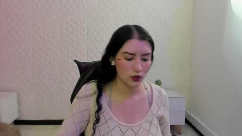     online show from April 29, 2026, 9:21 pm
