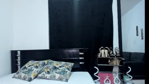 Snapshot of violeta_gracee chatting on July 31, 2026, 10:42 pm violeta_gracee online show from July 31, 2026, 10:42 pm