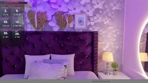 Snapshot of violeta_medina chatting on May 28, 2026, 2:53 am violeta_medina online show from May 28, 2026, 2:53 am