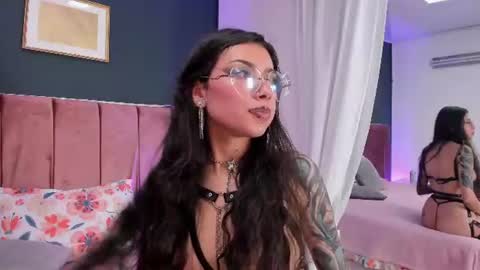 Violeta online show from June 26, 2026, 6:12 pm