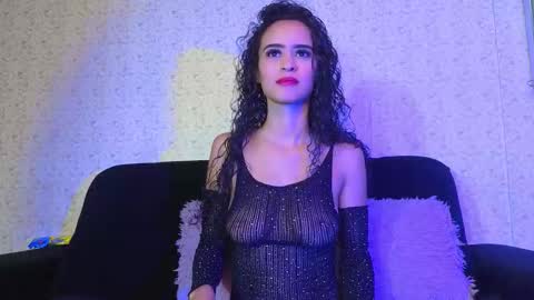 violeta_petite23_aws online show from November 29, 2025, 6:33 pm