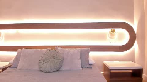 Snapshot of violeta_sum chatting on March 3, 2026, 12:11 pm Violeta Sum online show from March 3, 2026, 12:11 pm