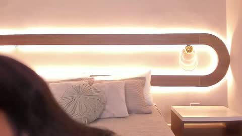 Snapshot of violeta_sum chatting on March 6, 2026, 12:23 pm Violeta Sum online show from March 6, 2026, 12:23 pm