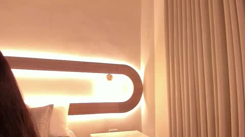 Snapshot of violeta_sum chatting on March 11, 2026, 12:11 pm Violeta Sum online show from March 11, 2026, 12:11 pm