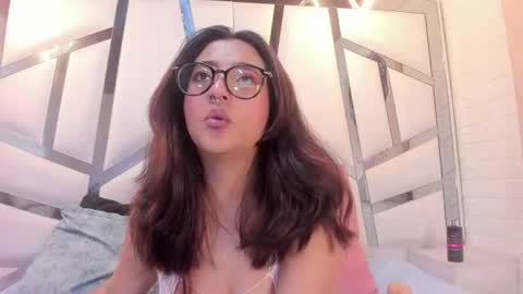 Violet online show from August 5, 2026, 10:44 pm