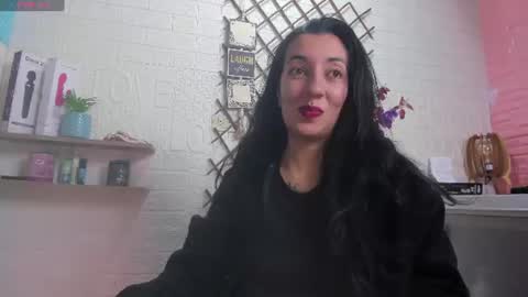 Snapshot of violetatto1 chatting on July 10, 2026, 1:47 pm Violeta online show from July 10, 2026, 1:47 pm