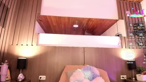 Violet online show from May 28, 2026, 1:41 pm