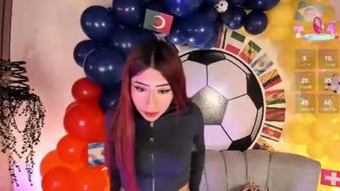 Violet online show from July 8, 2026, 12:53 pm