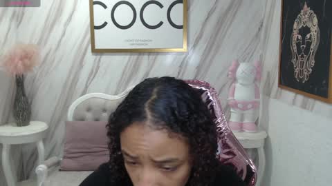 Snapshot of violeth_b chatting on December 6, 2024, 12:38 pm violeth_b online show from December 6, 2024, 12:38 pm
