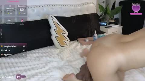 VioletBaby online show from December 13, 2025, 10:48 pm